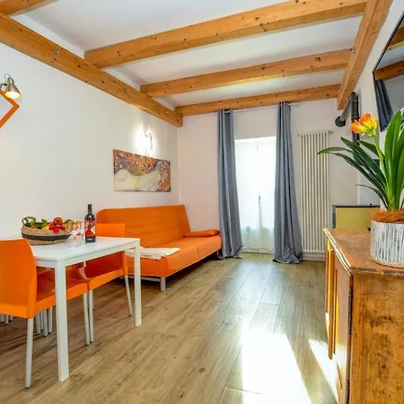 Casa Nel Borgo - Il Picchio