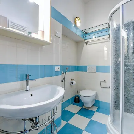 Casa Nel Borgo - Il Picchio * Tremosine